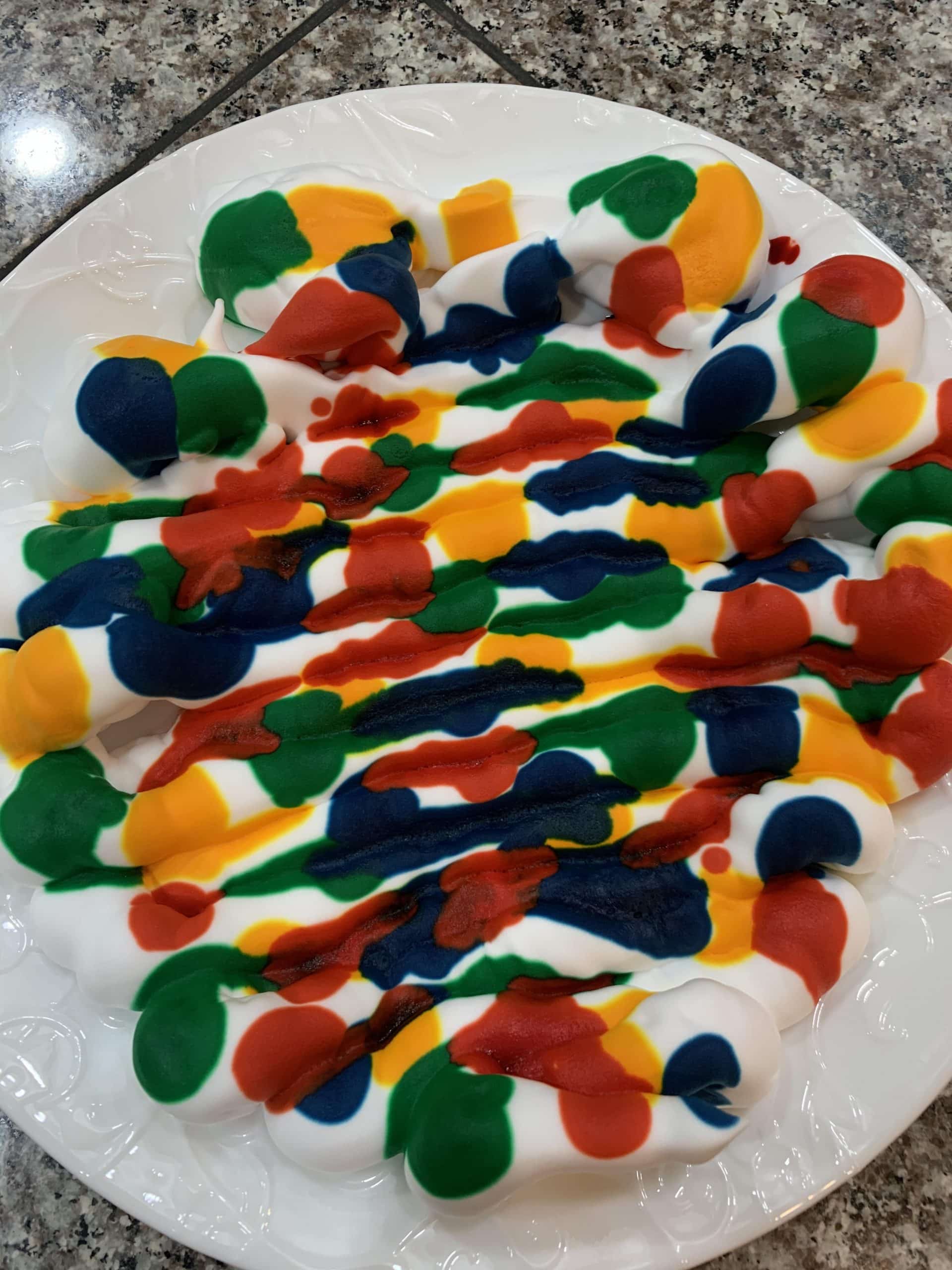 Easter Egg Dyeing with Shaving Cream | Hip Homeschool Moms