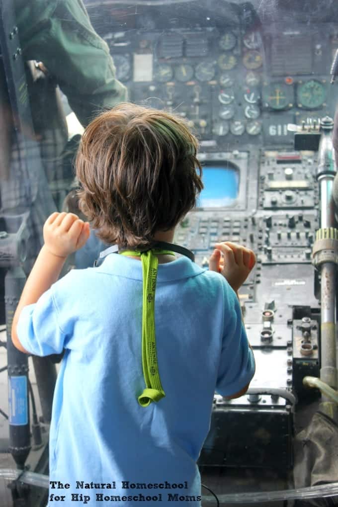 Learn Everything About Airplanes {Free Printable List}