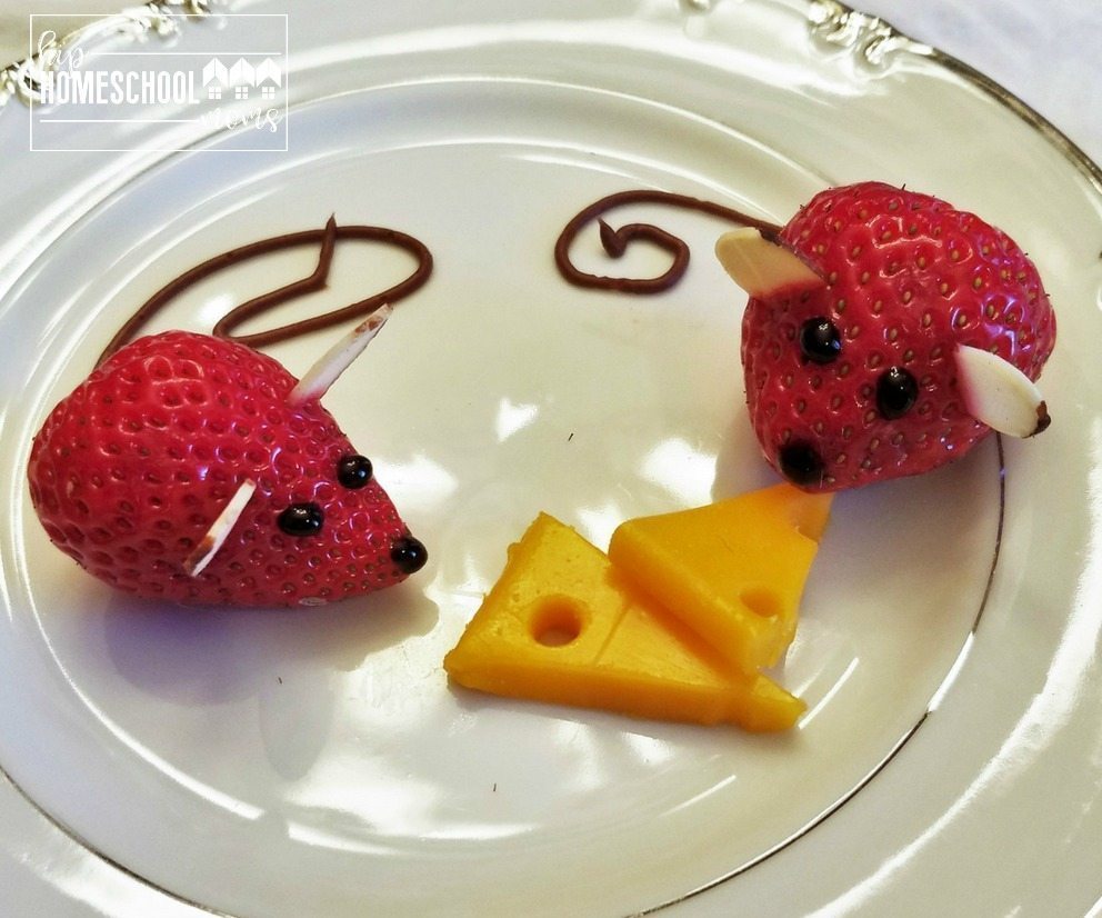 Strawberry Mice: Add Fun to Your Kids’ Snacks