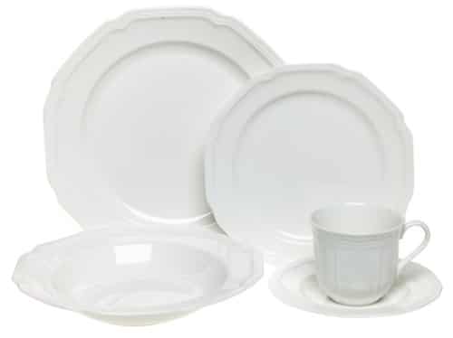 DEAL ALERT: Need Extra Dishes For the Holidays? 50% off!