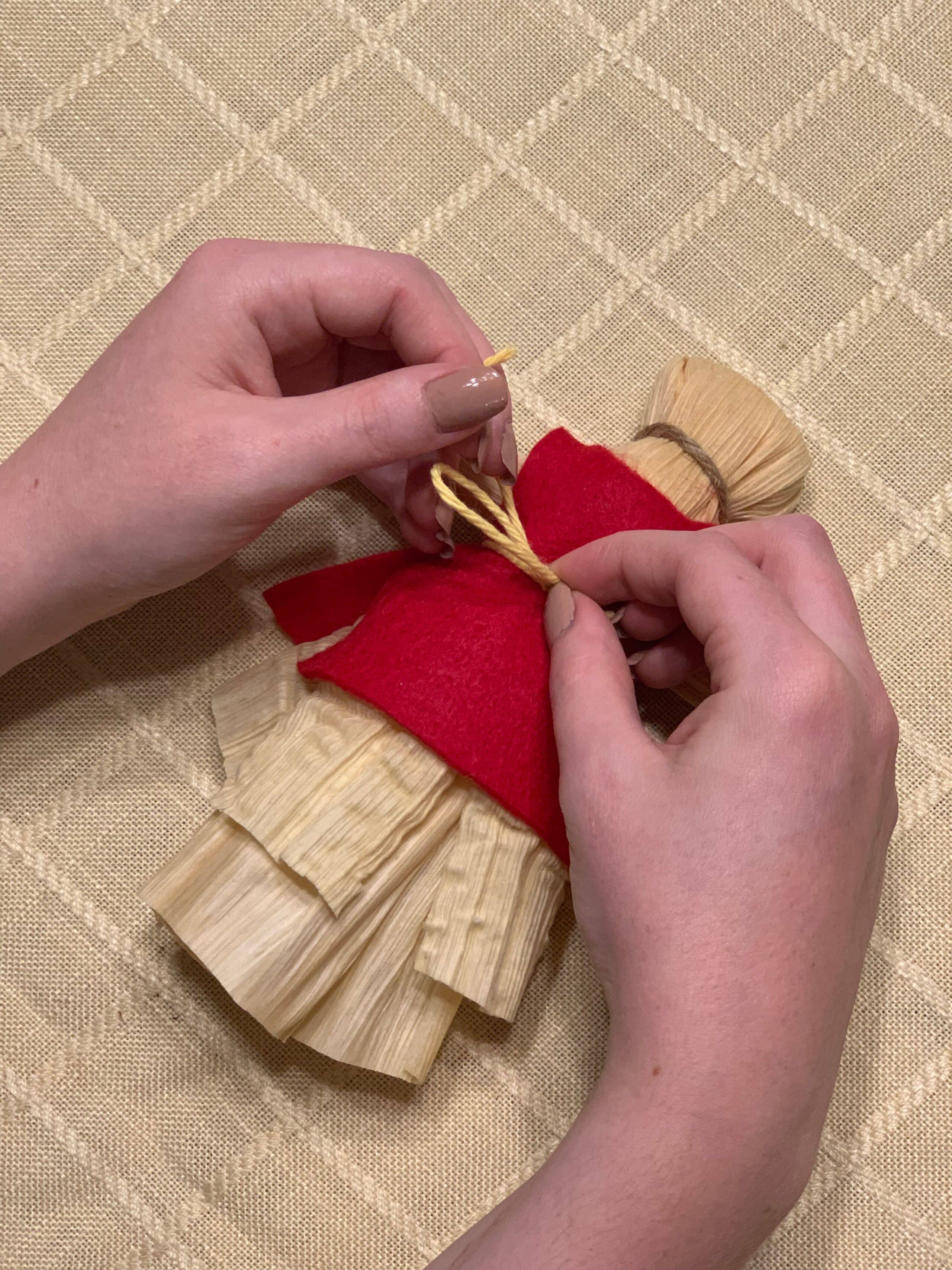 how to make corn husk dolls