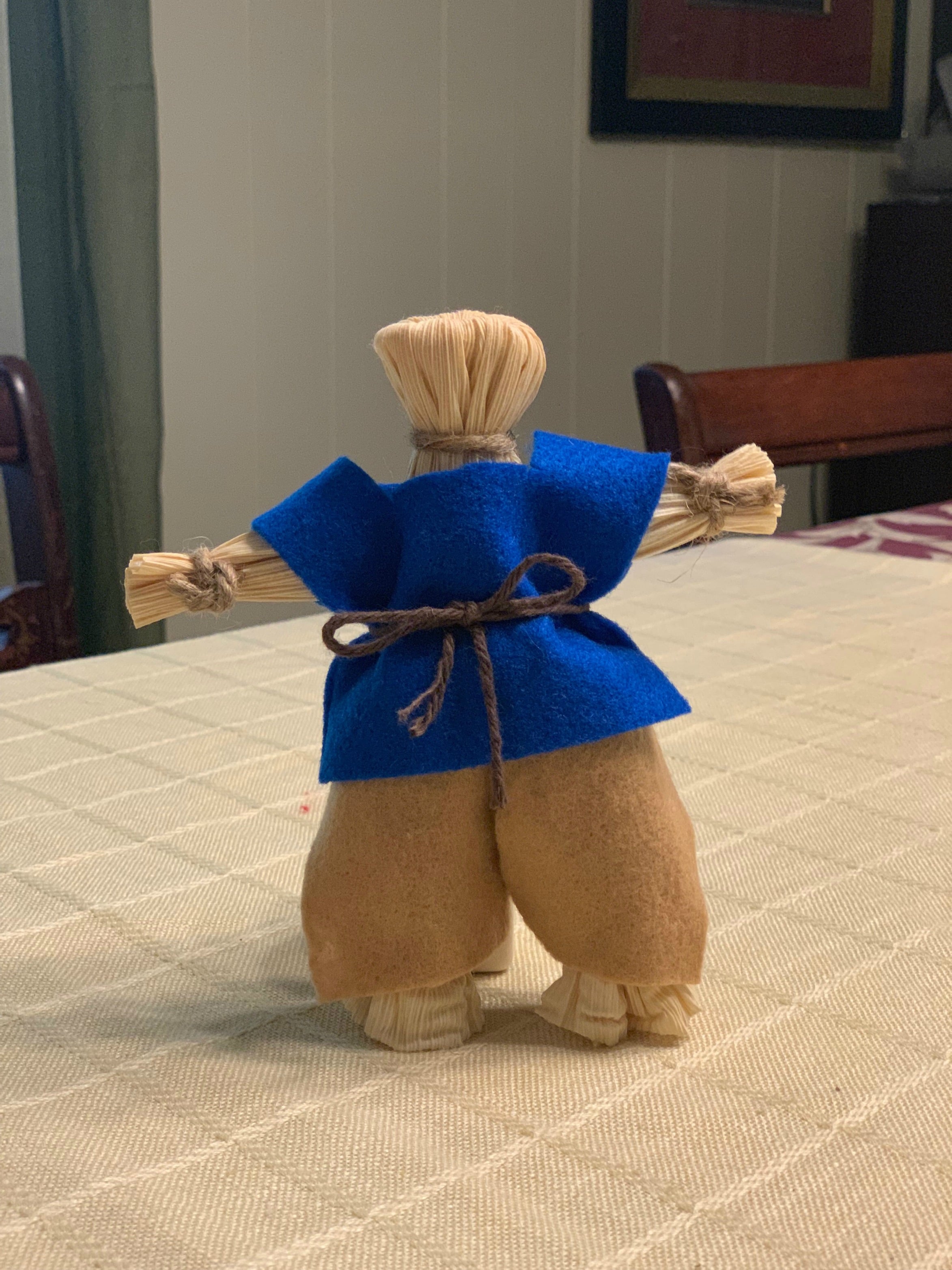 How to make corn husk dolls - Gift of Curiosity