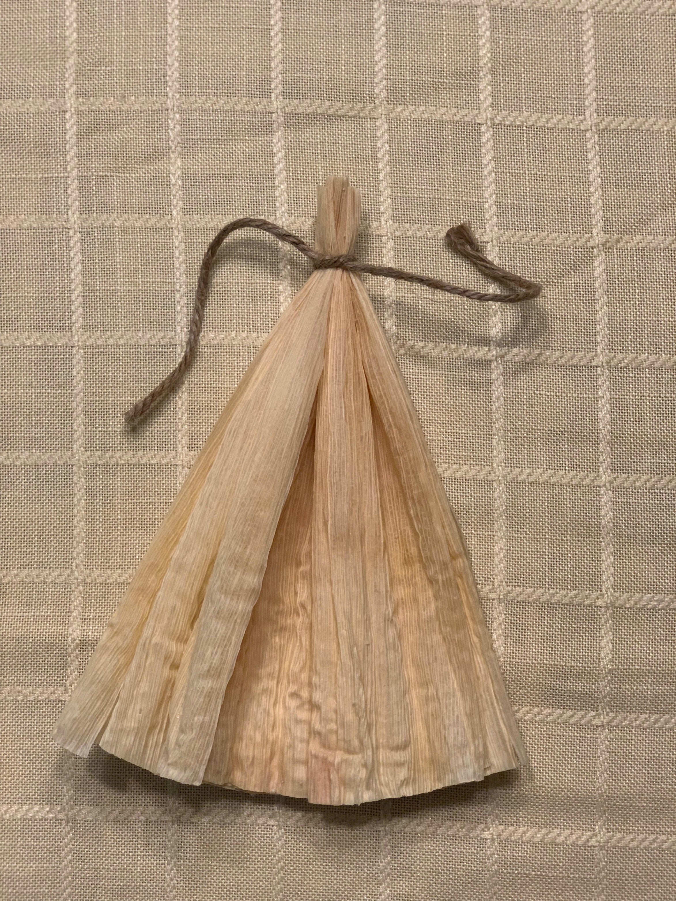 Corn husk best sale doll instructions