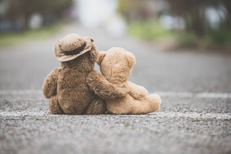 7 Meaningful Ways to Raise Compassionate Kids