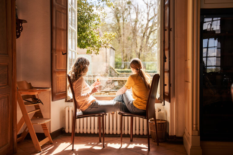 7 Meaningful Questions to Ask Your Kids as the New Year Begins (with Printable)
